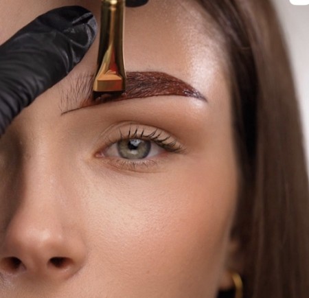 Brow coloring
